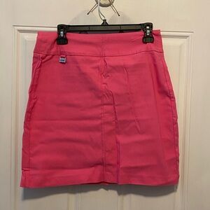 Lulu-B pink golf/active skirt- hits slightly above the knee, EUC